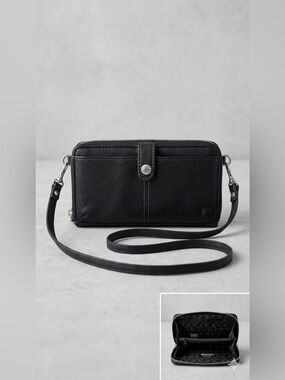 Roots Black Pebble Leather Crossbody Wallet